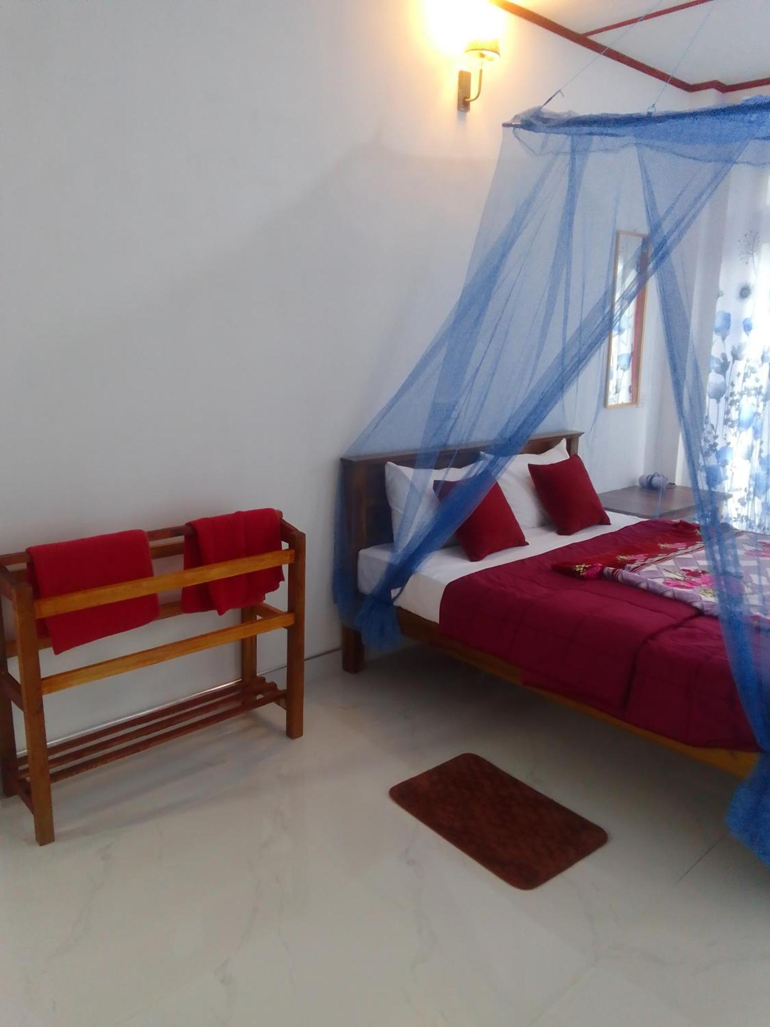 Nature'S Glow Home Stay And Restaurant Ella Chambre photo